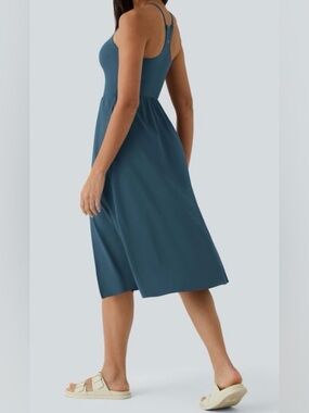 MEDIUM.  HALARA SOFTLY ZERO SLIT MIDI DRESS
